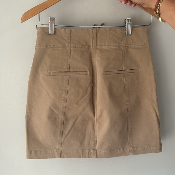 ALC khaki skirt with lace up front detail - Picture 2 of 4